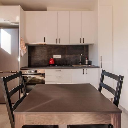 Stunning 2-Bedrooms Apartment In The Heart Of 아테네 외부 사진