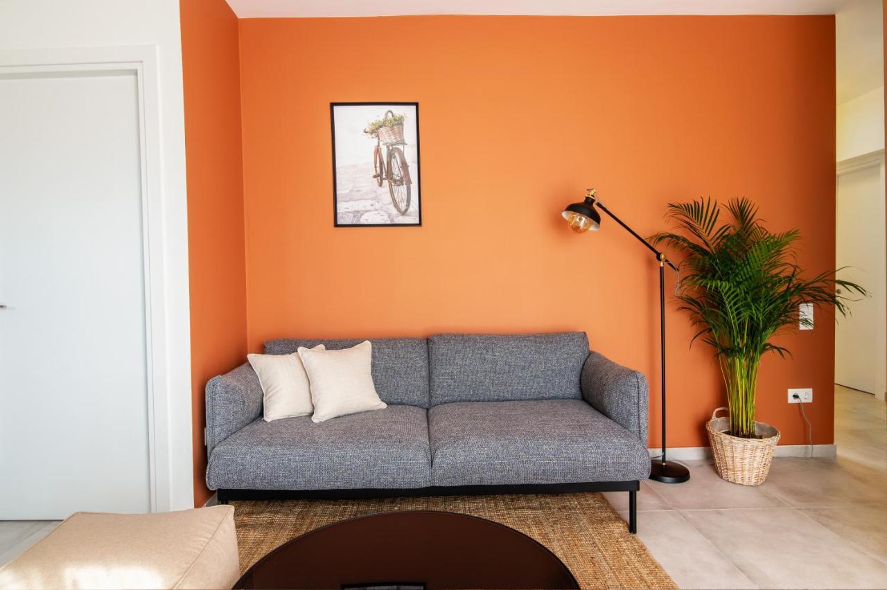 Stunning 2-Bedrooms Apartment In The Heart Of 아테네 외부 사진
